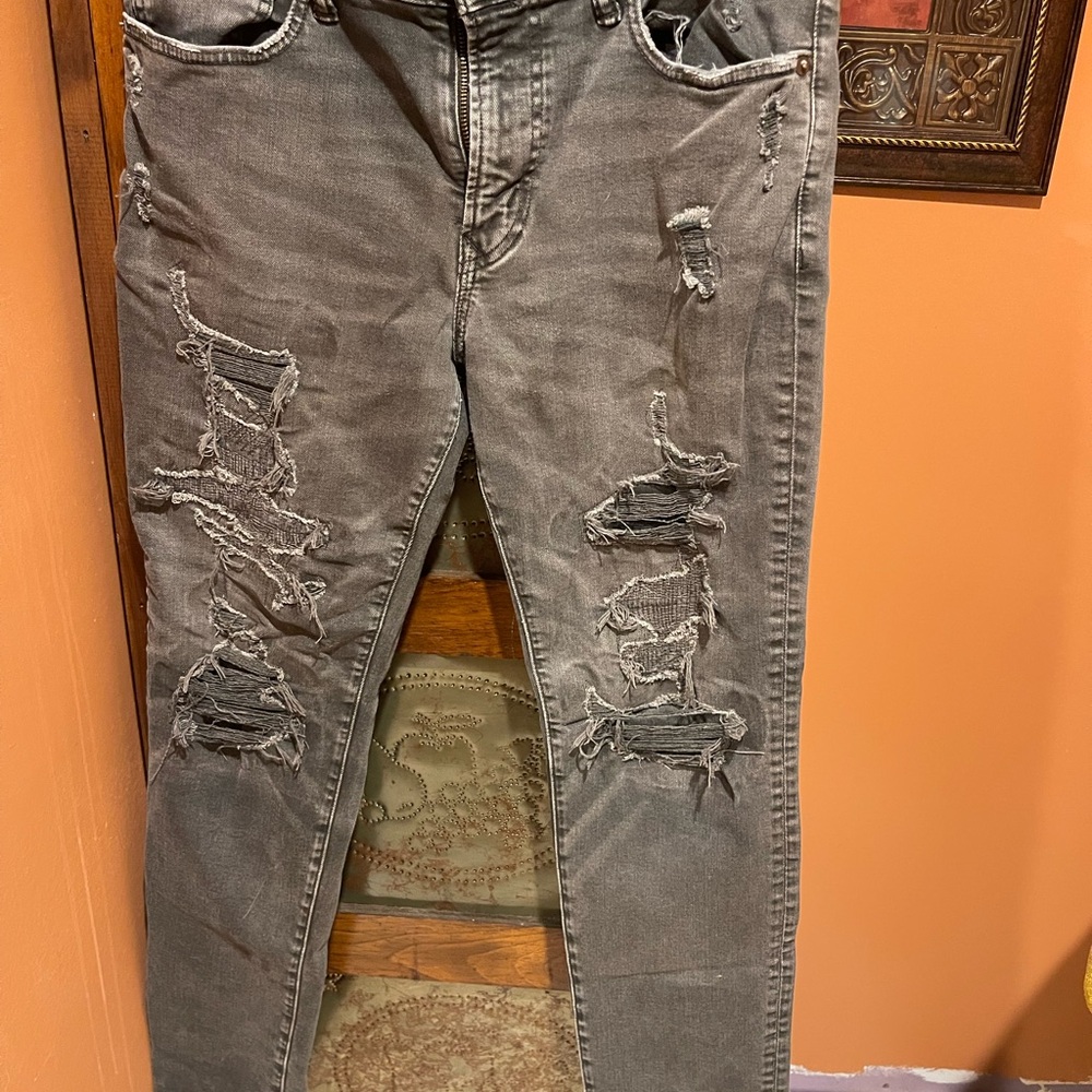 American Eagle Outfitters Men's Distressed Gray Skinny Jeans